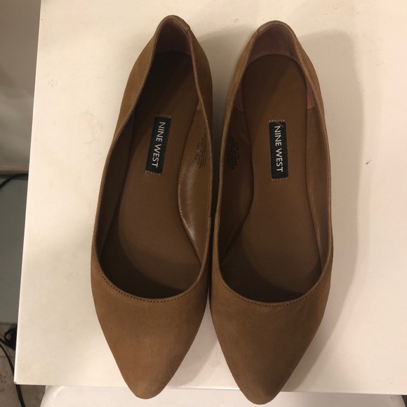 Nine West Flats - Picture 3 of 3